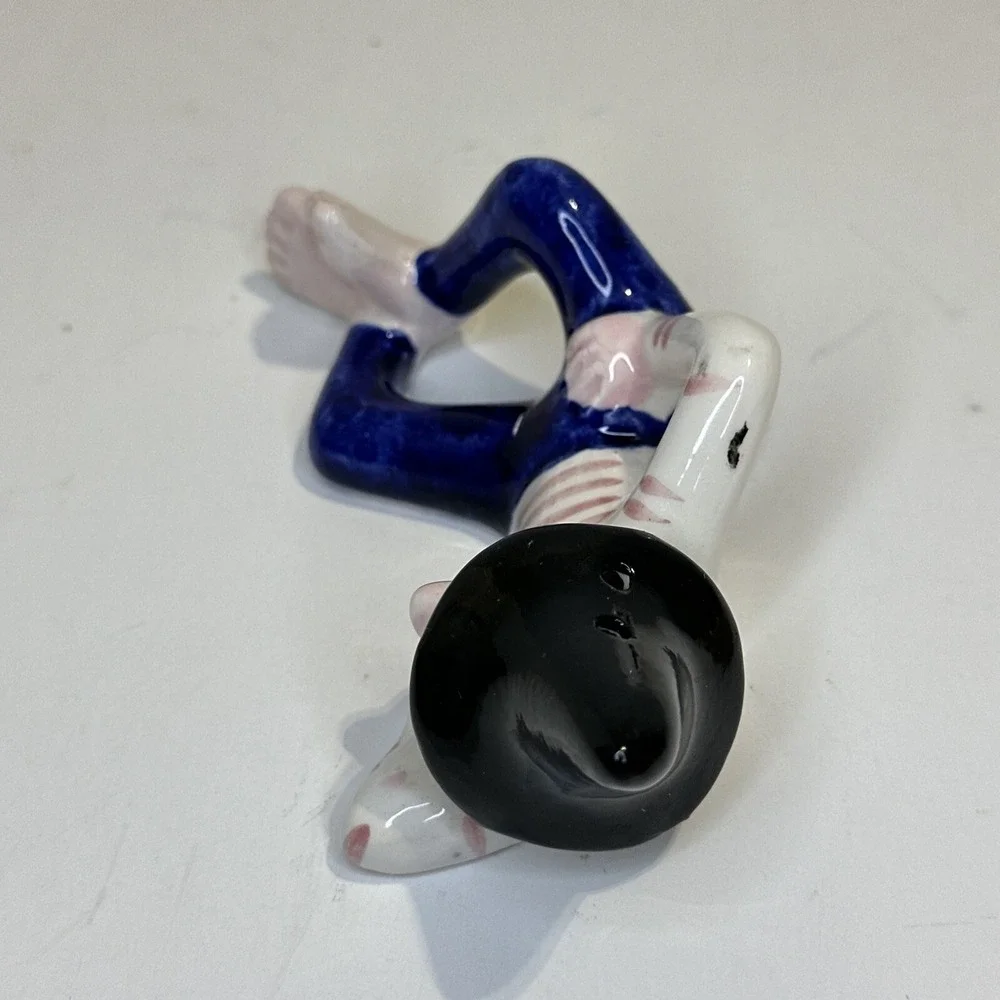 As Is Vintage Hillbilly Drunk Jug Moonshine Salt Pepper Shakers CHIPPED READ